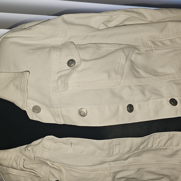 TIME and TRU White Denim Jacket Size XXXL(22) NWOT Tote A - Picture 2 of 4